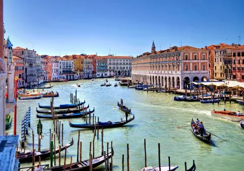 Romantism venețian într-un circuit în Nordul Italiei (PUBLICITATE)