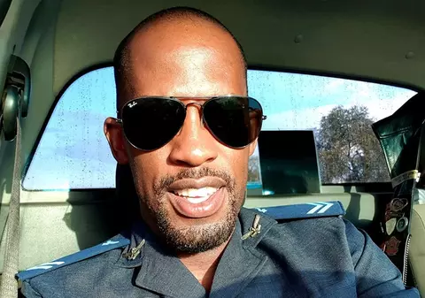 Un bărbat care trebuia să fie primul african de culoare ce ajunge în spațiu a murit într-un accident de motocicletă