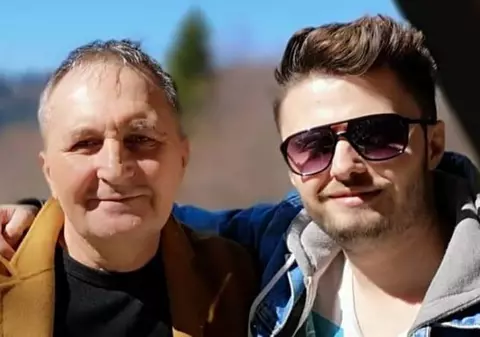 Cântărețul de folk Mircea Rusu i-a predat ștafeta muzicală fiului său, Florian Rus: “Nu m-am îndoit că o să reușească”