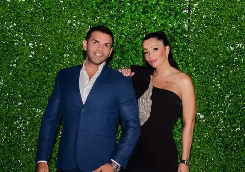 Cea mai bună prietenă a lui Brigitte Sfăt, detalii despre tradițiile de la nunta vedetei