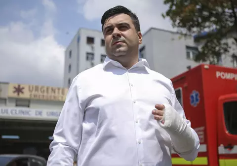 Ministrul Răzvan Cuc a desființat 35 de posturi de director din cadrul CNAIR