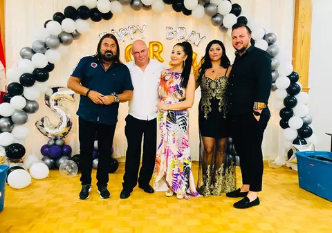 VIDEO/ Angela Rusu se aniversează anual, în altă țară. Prietenii i-au cântat “La mulți ani!” în Canada