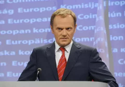 Tusk cere Parlamentului European să accepte desemnarea Ursulei von der Leyen ca șefă a Comisiei Europene: ”Am atins echilibrul perfect de gen în poziții de top”