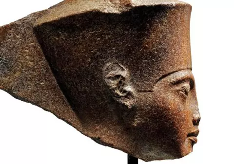 O sculptură a lui Tutankhamon s-a vândut cu 5,3 milioane de euro. Egiptul a contestat licitația