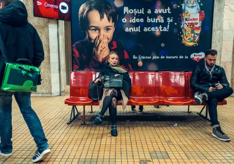 Un nou război la Metrorex: după chioşcuri, sindicatul îşi ascute săbiile pentru reclamele din subteran