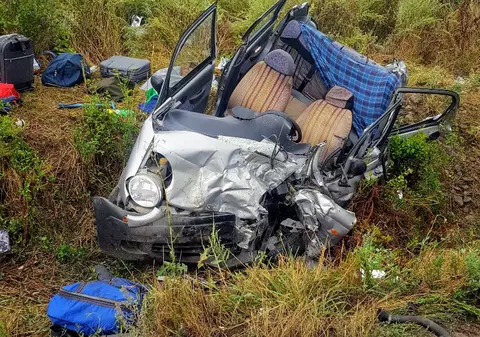 Grav accident rutier pe DN 1, în județul Bihor. O persoană a murit și patru au fost rănite, două fiind în stare critică