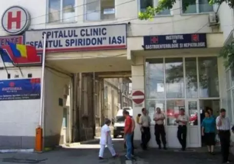 O asistentă de la Spitalul Sfântul Spiridon din Iași a murit imediat după ce a ieșit  de la serviciu