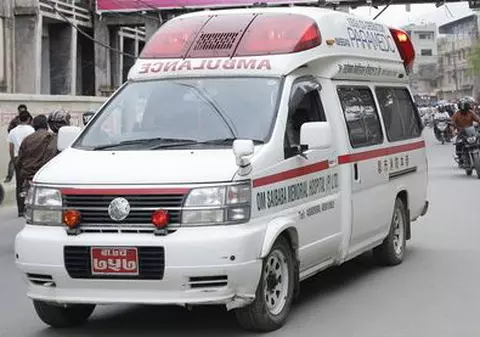 Explozie la o fabrică de chimicale din India: 12 morți și 50 de răniți