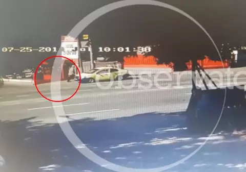 Noi imagini cu criminalul din Caracal, surprinse de o cameră de supraveghere din Craiova, la o zi după ce a răpit-o pe Alexandra