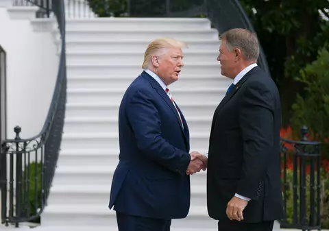 Klaus Iohannis, primit la Casa Albă. Donald Trump: „Avem o relație foarte bună cu România, mai bună ca oricând”