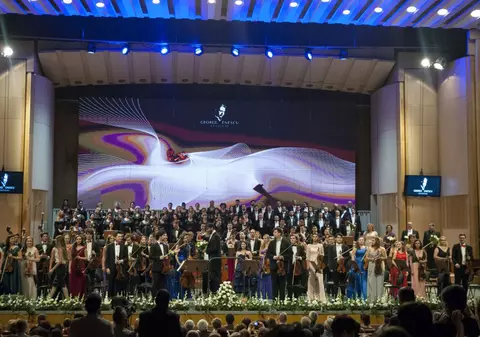 Festivalurile românești se mută în online. Festivalul de muzică clasică George Enescu și TIFF, festivalul de film de la Cluj, își oferă serviciile pe internet