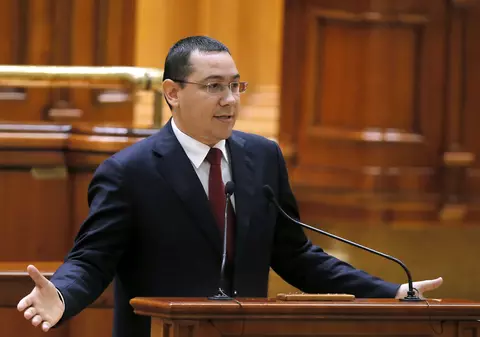 Ponta, anunţ despre moţiune: "O vom prezenta diseară dar o vom depune mâine dimineaţă. Liderul Pro România îl acuză pe Iordache de "şmecherii"