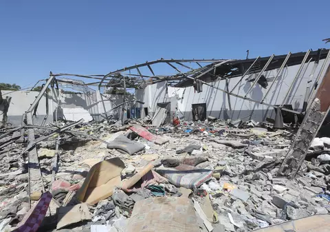 Atac aerian în sudul Libiei.  Cel puţin 43 de morţi şi 51 de răniţi