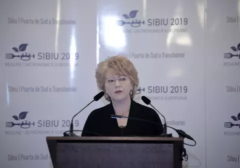 Astrid Fodor rămâne primarul municipiului Sibiu după ce a câştigat procesul cu Prefectura