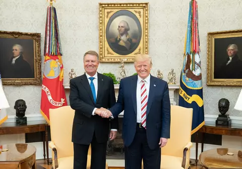 Klaus Iohannis a discutat cu Donald Trump despre o prezență militară „consistentă a SUA în România”