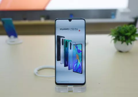 Bogații lumii au pierdut 117 miliarde de dolari într-o singură zi. Cauza: războiul comercial dintre SUA și China