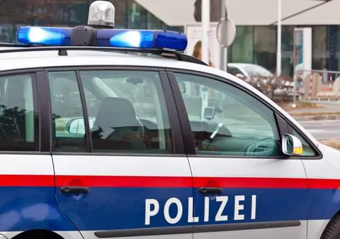 Un român a fost arestat în Germania după ce și-a atacat fosta nevastă cu o șurubelniță