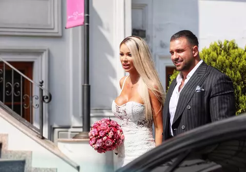 Bianca Drăgușanu s-a cununat civil pe ascuns, dar vrea să-și vândă nunta pe bani grei. Cere peste 50.000 de euro!