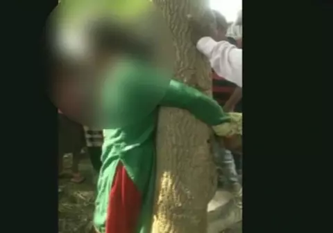 O femeie care a fost bănuită că ar fi vrut să fure copii a fost aspru pedepsită. S-a lăsat cu arestări