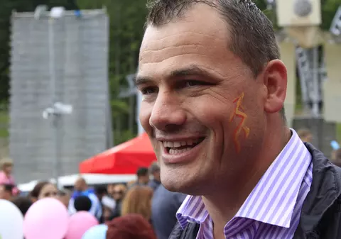 Ionuţ Iftimoaie a cerut 1.000 de euro, ca să intre în direct, prin telefon, la o emisiune. Unde se duc banii