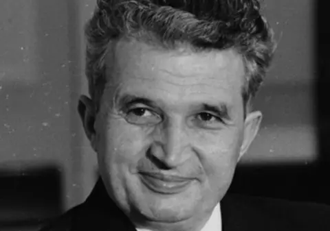 CRIMELE DIN CARACAL. Ceaușescu n-a murit, aflăm din raportul oficial al MAI. Deși au aflat de răpirea Alexandrei, șefii IPJ Olt n-au intervenit pentru că erau la bilanțul Poliției Scornicești!