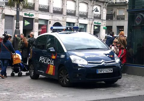 Columbian arestat pentru că a filmat pe sub fustele a peste 500 de femei