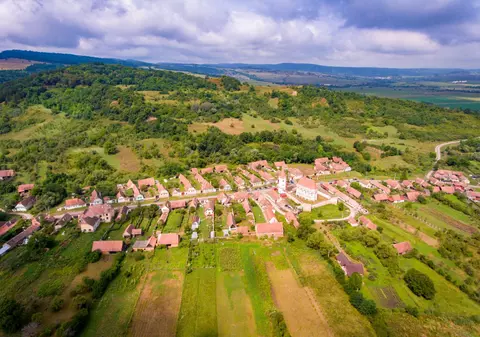 „Transilvania, noua Toscana a Europei” | Comparația făcută de Financial Times între satele săsești și cele din Italia, cunoscute în întreaga lume