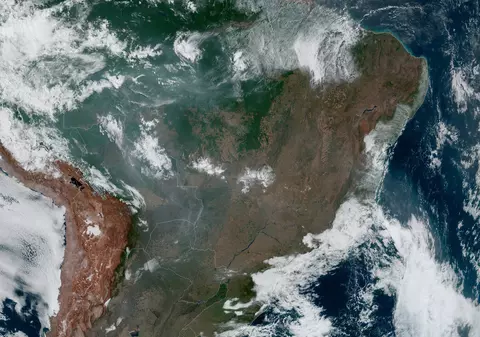 Ce nu s-a spus despre incendiile din Amazonia. Mitul despre ”plămânii planetei”