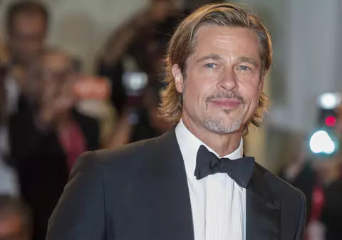 Brad Pitt, la Festivalul de Film de la Veneţia. Actorul a fost întâmpinat cu aplauze