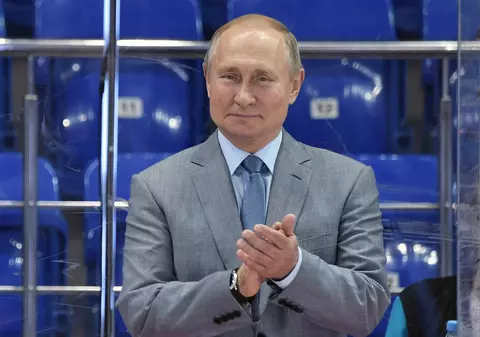 Vladimir Putin l-a felicitat de ziua lui pe fostul preşedinte armean Robert Kocearian, aflat în închisoare