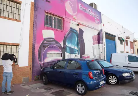 Cazuri șocante în Spania | Copii cu ”sindromul vârcolacului” din cauza unui medicament pentru durerile de stomac