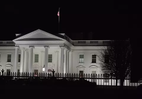 Poliția din Canada desfășoară o operațiune cu privire la plicul cu ricină trimis către Casa Albă