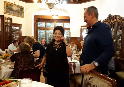 Maria Ciobanu a cântat la propria petrecere! “Ciocârlia muzicii populare” a fost serbată, la 82 de ani, în casa lui Ion Dolănescu