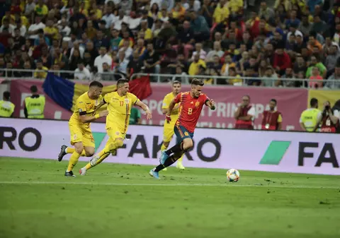 România - Spania 1-2, toate declarațiile. ”Am avut atitudine bună”. Măcar atât. Contra: ”Prea mult respect. Am intrat speriați pe teren”