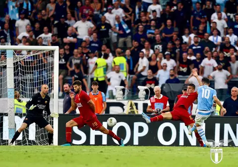 Serie A 2019, etapa a doua. Lazio a remizat cu AS Roma, într-un meci cu șase bare