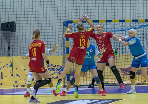 România - Ucraina 27-24, în preliminariile Euro 2020 la handbal feminin. Valentina Ardean se retrage din națională