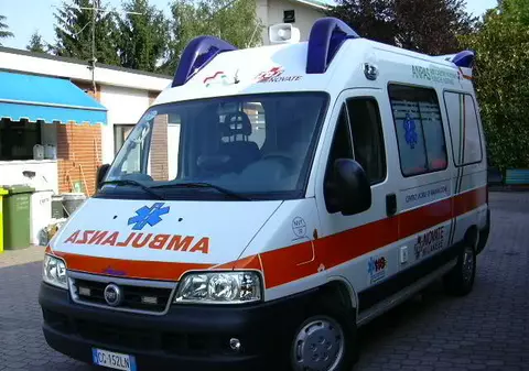 Un muncitor român din Italia a fost găsit spânzurat de un pod