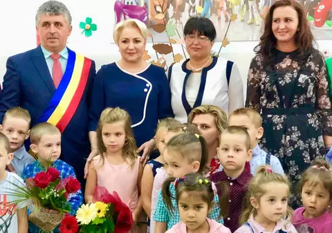 Premierul Dăncilă: ”Educația reprezintă ieșirea din sărăcie, combaterea violenței domestice, o sănătate mai bună”