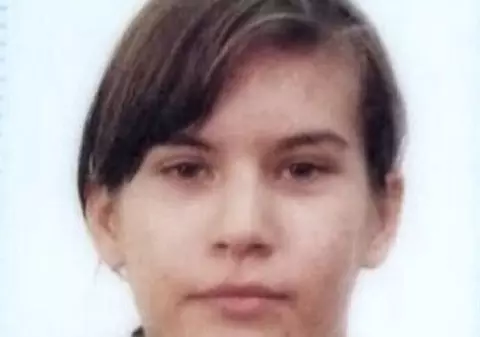 UPDATE: Fata de 14 ani, dată dispărută în Dolj, a fost găsită. S-a ascuns în podul unei case după ce s-a certat cu părinții