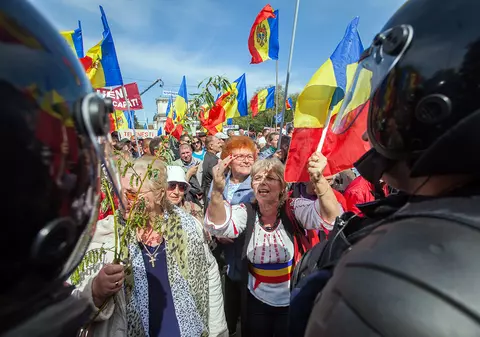 Cum arată Republica Moldova văzută de expertul pe justiție Laura Ștefan: “Oamenii s-au săturat de furturi, de corupție, de lipsa serviciilor de bază, pentru că nu sunt bani la buget”