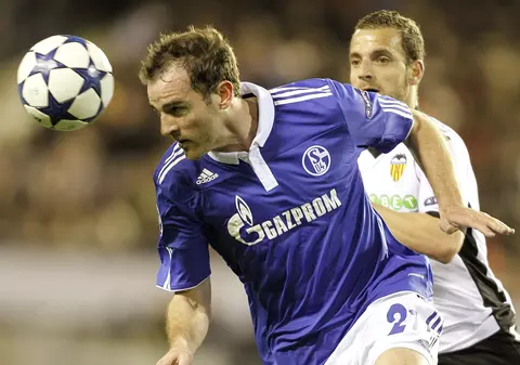 Christoph Metzelder, fost vicecampion mondial și european cu Germania, este anchetat pentru răspândire de materiale pornografice cu copii