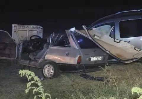 O tânără de 23 de ani și un șofer de 73 de ani au murit într-un accident cumplit. Cum a ajuns să arate mașina în care se aflau cei doi