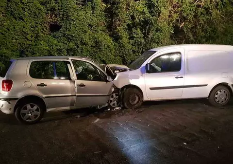 Un român în vârstă de 19 ani este în stare gravă după un accident în Italia. În urma impactului, un italian a murit