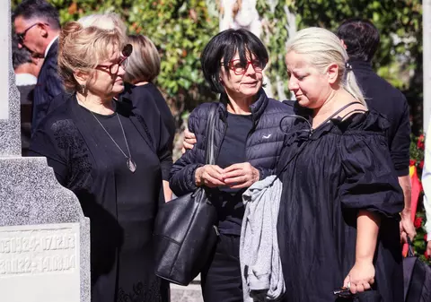 Alexandru Darie a fost înmormântat la cimitirul Bellu din Capitală. Fosta soție a lui Ducu, distrusă de durere