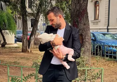 Zi importantă pentru Mihai Morar. Și-a botezat fata cea mică