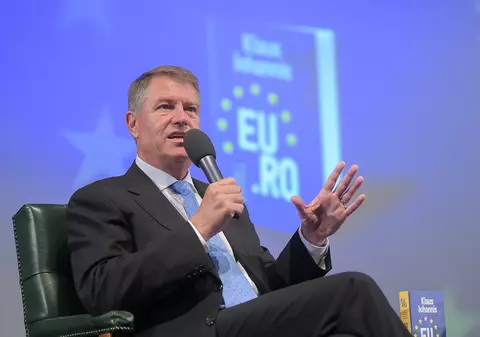 Preşedintele Klaus Iohannis şi-a lansat cartea, la New York: "Din păcate, oamenii au învăţat să protesteze, dar guvernanţii nu au învăţat să se poarte frumos"
