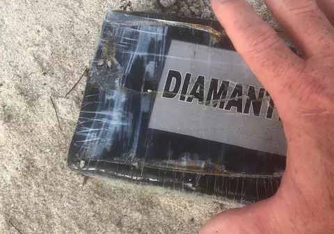 Valurile provocate de uraganul Dorian au adus zeci de pachete cu cocaină pe plajele din Florida