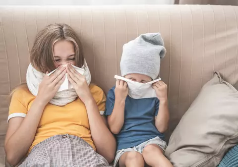 Răceala ar putea fi tratată prin dezactivarea unei proteine. Descoperirea făcută de cercetătorii americani