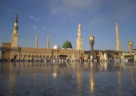 Arabia Saudită își deschide pentru prima dată porțile turiștilor. Ce se poate vizita