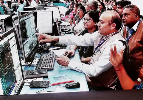 India a pierdut contactul cu Vikram, astronava care trebuia să aselenizeze